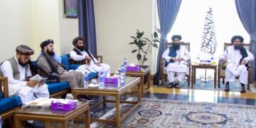 ملا برادر باشچیلیگیده طالبان بیر هیاتی آذربایجان‌گه سفر قیلدی