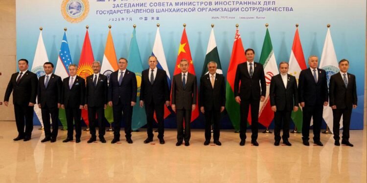 چین‌ده شانگهای همکارلیکلر تشکیلاتی تشقی ایشلر وزیرلری نینگ ییغینی باشلندی