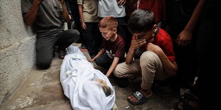 غزهده یاردم کوتیب تورگن اۉنلرچه اهالی اسراییل تامانیدن اۉلدیریلدی