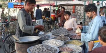 فاریاب‌ده فوتبال لیگه‌سی باشلنیشی ایریم کسب‌وکارلر بازارینی یخشی‌لنتیرگن