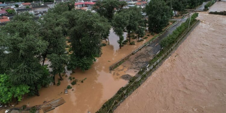 چینده سوو تاشقینی؛ حاضرگچه کمیده ۳۰ کیشی جان بېرگنی انیقلنگن