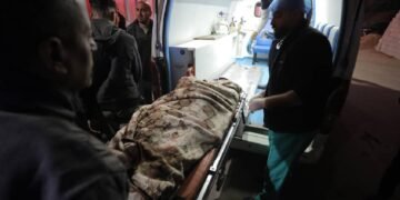 غزه‌ده اسراییل هجوملریده اۉنلرچه کیشی قربان بۉلدی