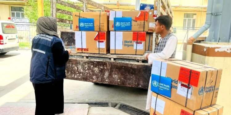 ساغلیقنی سقلش تشکیلاتی افغانستانگه ۸۳ متریک تُن طبی یاردم کۉرسهتیلگنیدن خبر بېردی