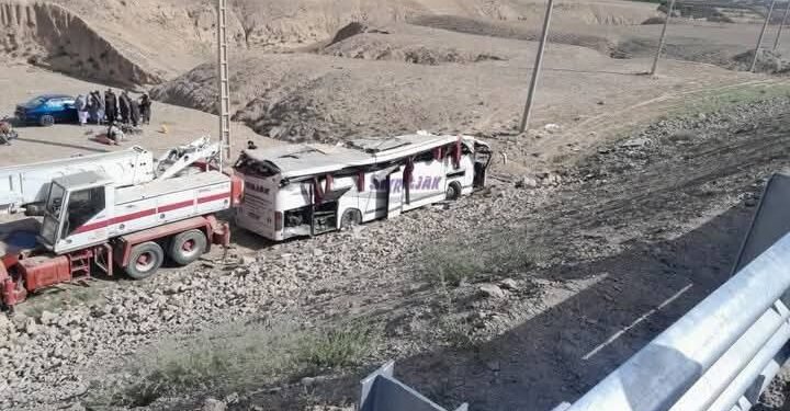 کابل‎‌نینگ ارغندی حدودیده اۉلیملی ترافیکی حادثه یوز بېریب اۉنلرچه کیشی اۉلیب و یره‌لندی