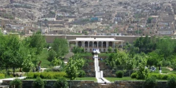 ظهیرالدین محمدبابرنینگ بنیادی باغ‌لری