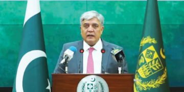 پاکستان ینه بیربار افغانستان‌ده بو مملکت‌گه قرشی گروه‌لر حضورینی ادعا قیلدی