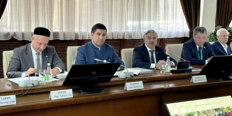 تاتارلر خلقارا ییغینی؛ افغانستاندن هم وکیللر اشتراک اېتیشی خبر قیلیندی