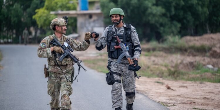 پاکستان حربی‌لری دیورند چیزیغی یقینیده ۵۰ ترورچی یۉق قلینگنینی اعلام قیلدی