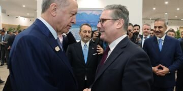 تورکیه و بریتانیا رهبرلری صحبتی؛ غزه احوالی حقیده فکر المشتیریلدی