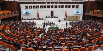 تورکیه پارلمانی غزه احوالی خصوصیده فوق‌العاه بیر ییغین اۉتکزه‌دی