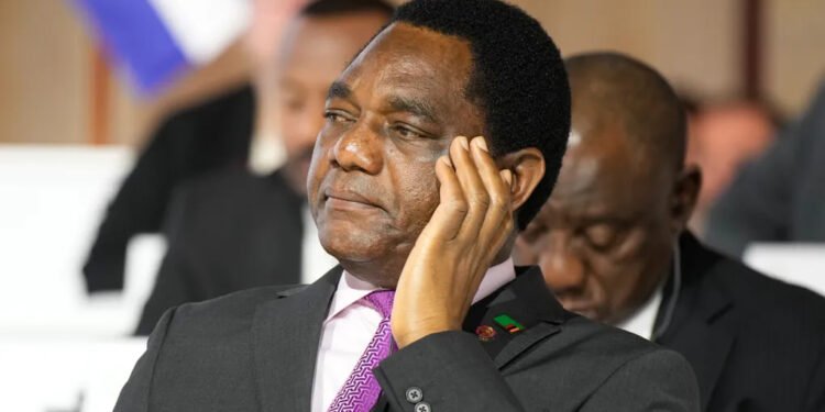 زامبیاده ایکی ایرکک جادوگرلیک آرقهلی مملکت دولت رهبری اۉلدیریلیشینی ریجهلشتیریشده عیبلندی