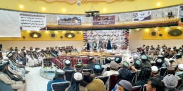 سمنگانده شانلی بیر احتفال آرقهلی اۉزبېک تیلی ملی کونی نشانلندی