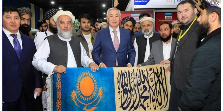 قزاقستاننینگ شیمکنت شهریده افغانستانلیک محصولاتلر کۉرگزمهسی آچیلدی