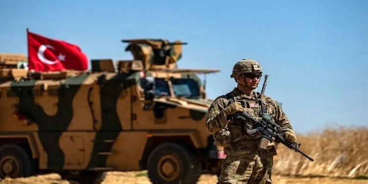 تورکیه مدافعه وزیرلیگی غزه‌گه حربی کوچ یوباریشگه تیارگرلیک کۉرسه‌تدی