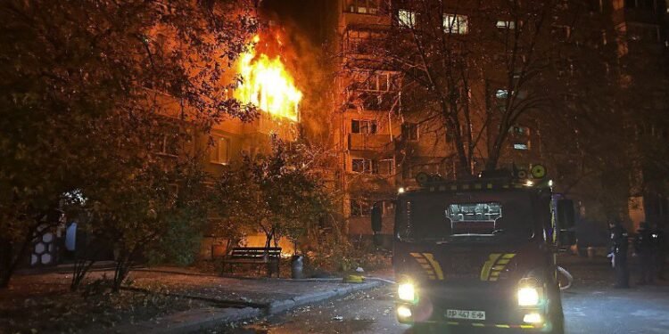 اوکراینده روسیه هجوملری نتیجهسیده ۱۷ کیشی جان بېردی