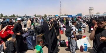 طالبان بیر کون ایچیده مینگ‌لب مهاجر افغانستان‌گه قیتریلگنینی معلوم قیلدی