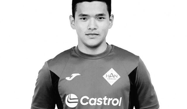 19 یاشلی فوتبالچی اۉیین وقتیده وفات اېتدی