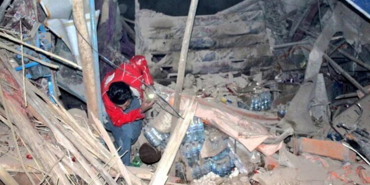 تورکستان و قطغن‌ده زلزله؛ کینگ مناسبت‌لر بیلدیریلیب، تیزلیک بیلن یاردم ییتکزیلیش طلب قیلینماقده