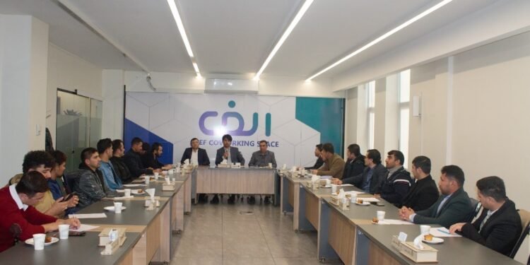 تهرانده اۉزبېک یاش فعالری افغانستانده تورک خلقی احوالیگه عاید ییغین اۉتکزدیلر