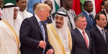 ترامپ سعودی عربستان تیزلیکده ابراهیم کېلیشووی‌گه قوشیله‌دی دېب اعلام قیلدی