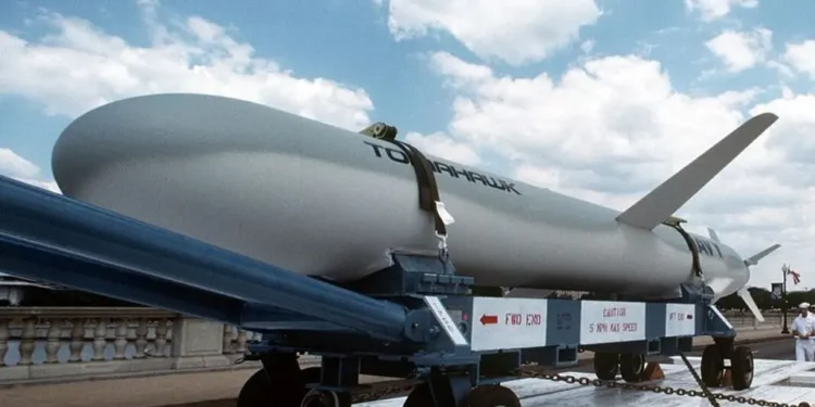 امریکانینگ اوروش وزیرلیگی اوزاق مسافه‌لی راکته‌لرنی اوکراین‌گه یوباریش‌نی قرار قیلگن