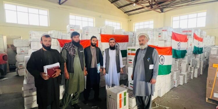 هندوستان حکومتی افغانستان ساغلیق بۉلیمیگه ۱۶ تُندن آرتیق دارو یاردم کۉرسهتدی