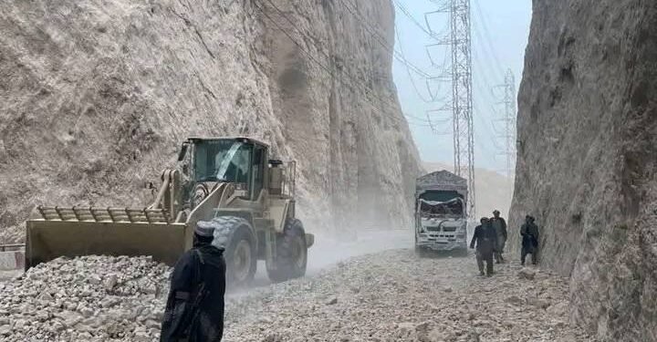 تورکستان و قطغن‌ده زلزله؛ بیرلشکن ملتلر تشکیلاتی اداره‎‌لری یاردم ییتکزیش‌لریدن ایشانچ بېردی