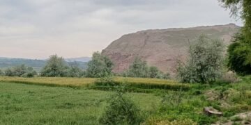 تخار ولایتی اهالیسی دشت قلعه اولسواللیگیده‌گی آی‎‌خانم شهرچه‎‌سیده‎‌گی تالان-تاران خبر بېره‌دی