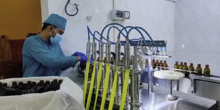 طالبان افغانستانده حاضر ۱۳۰ دارو ایشلب چیقاریش فابریکه فعاللیگیدن خبر بېردی