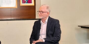 بنت دوحه‌گه سفر قیلیب افغانستان خصوصیده اوچره‌شوولر اۉتکزه‌دی