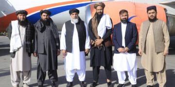 طالبان صناعت و سودا وزیری بیر هیات باشچیلیگیده هندوستانگه جونه‌ب کېتدی