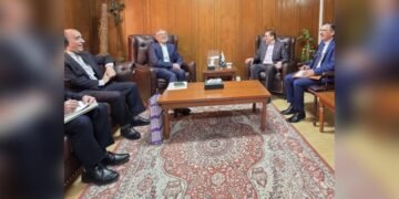 پاکستان و ایران نماینده‌لری «افغانستان حدودیدن کېله‌دیگن ترورچرلر تهدیدی» باره‌سیده بحث قیلدی