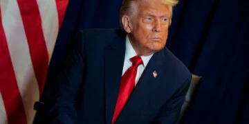 ترامپ بی‌بی‌سی گه قرشی اۉن میلیارد دالرلیک ایککی شکایت عریضه‌سینی رویخطگه اۉتکزدی