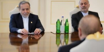 آذربایجان جمهور باشلیغی ایران تشقی ایشلر وزیرینی حضوریگه قبول قیلدی