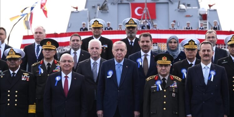 اردوغان: تورکیه مدافعه صناعتی صادراتی بۉییچه دنیاده ۱۱- نچی مملکت دیر