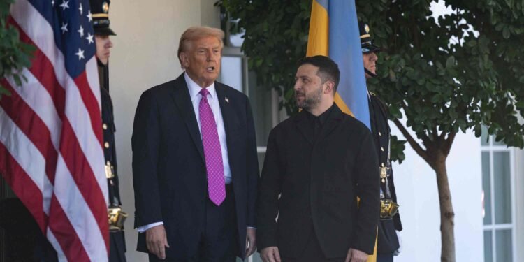 اوکراین جمهور باشلیغی ترامپ بیلن اوچره‌شووی و مهم قرارلر آلینیشی ممکن‌لیگیدن خبر بېردی