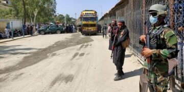 پاکستان و طالبان تۉقنه‌شووی؛ طالبان ۱۰ کیشی اۉلیب و یره‌لنگنینی تصدیق‌لدی