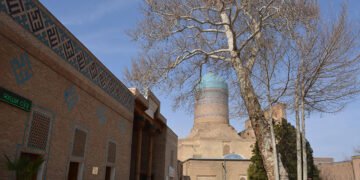 خواجه احرار ولی ۱۴۰۴-۱۴۹۰