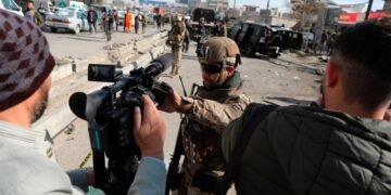 چېگره‌ بیلمس خبرچیلر تشیکلاتی: پاکستان ۲۰ژورنالیستنی افغانستان‌گه قیتیرگن