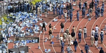 لیونل مسینینگ هندوستاندهگی تورنی ماجرا و ترتیبسیزلیکلر بیلن باشلندی