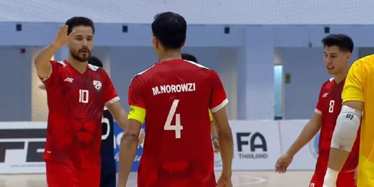 افغانستان فوتسال ملي جماعه‌سی کویت‌گه قرشی میدانگه توشه‌دی