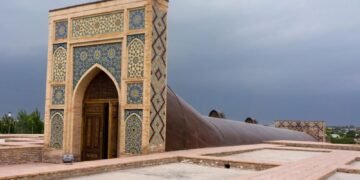 اولوغ بېک رصدخانه‌سی کائینات و بیلم میراثی