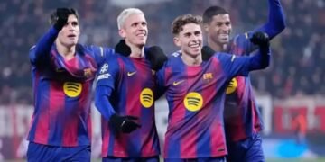 قهرمانلر لیگه‌سی: بارسلونا اسلاویاپراگنی 4:2 حسابیده مغلوب اېتدی