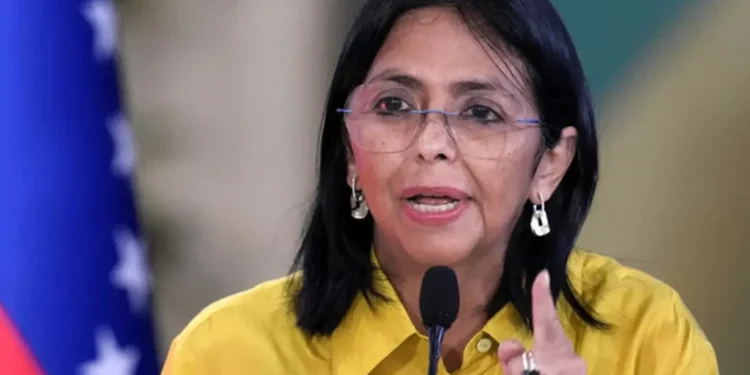 ونزویلا عالي محکمه‌سی دلسی رودریگز نی مادورونینگ اورنیگه سرپرست اېتیب تعیینله‌دی