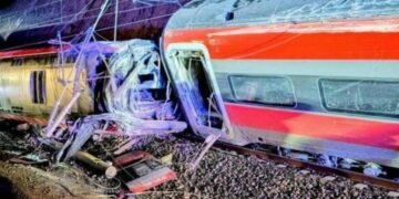 اسپانیا‌ده رېل تۉقنه‌شووی عاقبتیده کمیده۲۴ کیشی اۉلگن