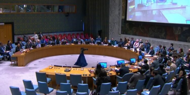 کابلدهگی پارتلش؛ خوفسیزلیک کېنگشی: تروریزم افغانستان و دنیا اوچون اېنگ جدّي تهدید دیر