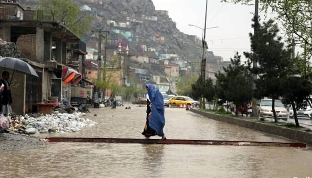 مملکت دریا حوزه‌لریده سوو تاشقینی یوز بېریشی ممکن‌