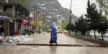 مملکت دریا حوزه‌لریده سوو تاشقینی یوز بېریشی ممکن‌