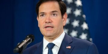 امریکا ایران رسميلری‌نینگ مملکتده‌گی یشش حقلرینی بېکار قیلیش جریانینی باشله‌دی