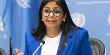 ونزویلا مؤقت جمهور باشلیغی سیاسي محبوسلر اوچون عمومي عفو اعلان قیلدی